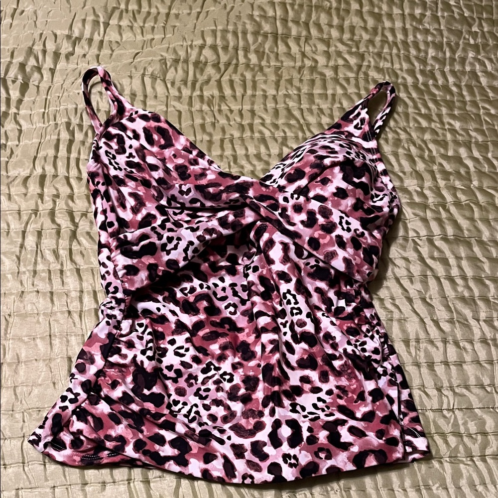 NWOT Leopard Print Tankini